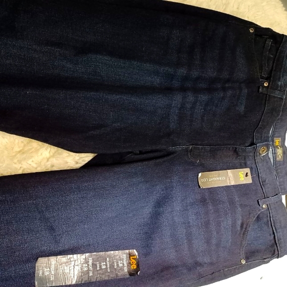 New Lee  Straight Legs Relaxed Fit Blue Jeans, Size 18 Long - Picture 5 of 16